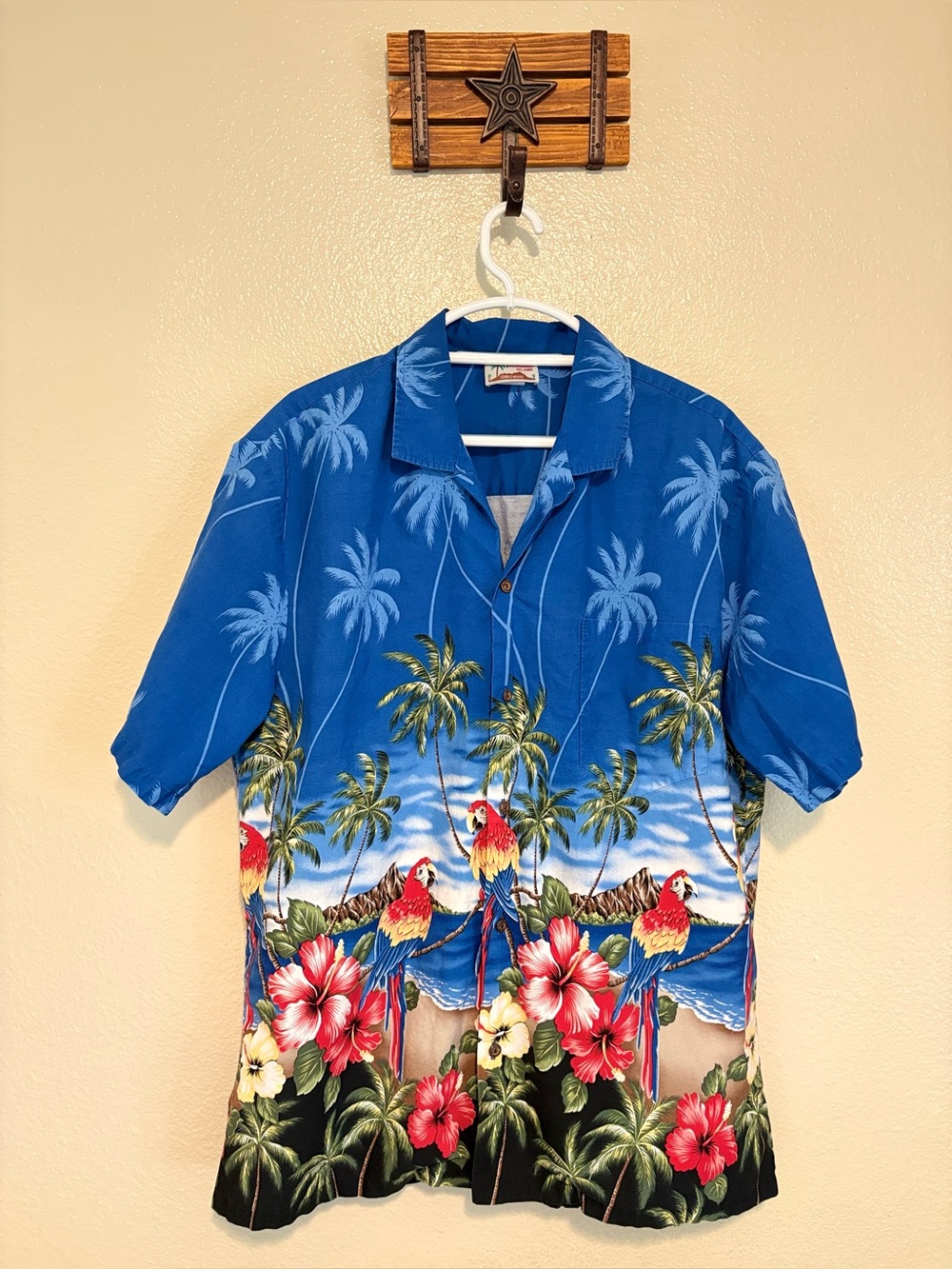 VTG Evergreen Island Hawaii Shirt Large Blue Macaw Tropical Floral Hibiscus XL